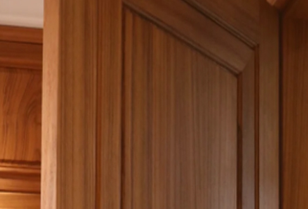 緬甸柚木家具：木蠟油還是水性漆？